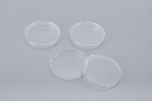Sterile Petri Dishes
